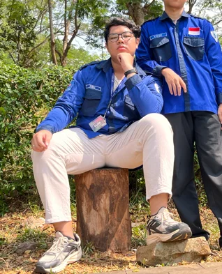 Farell Okthara Yostan